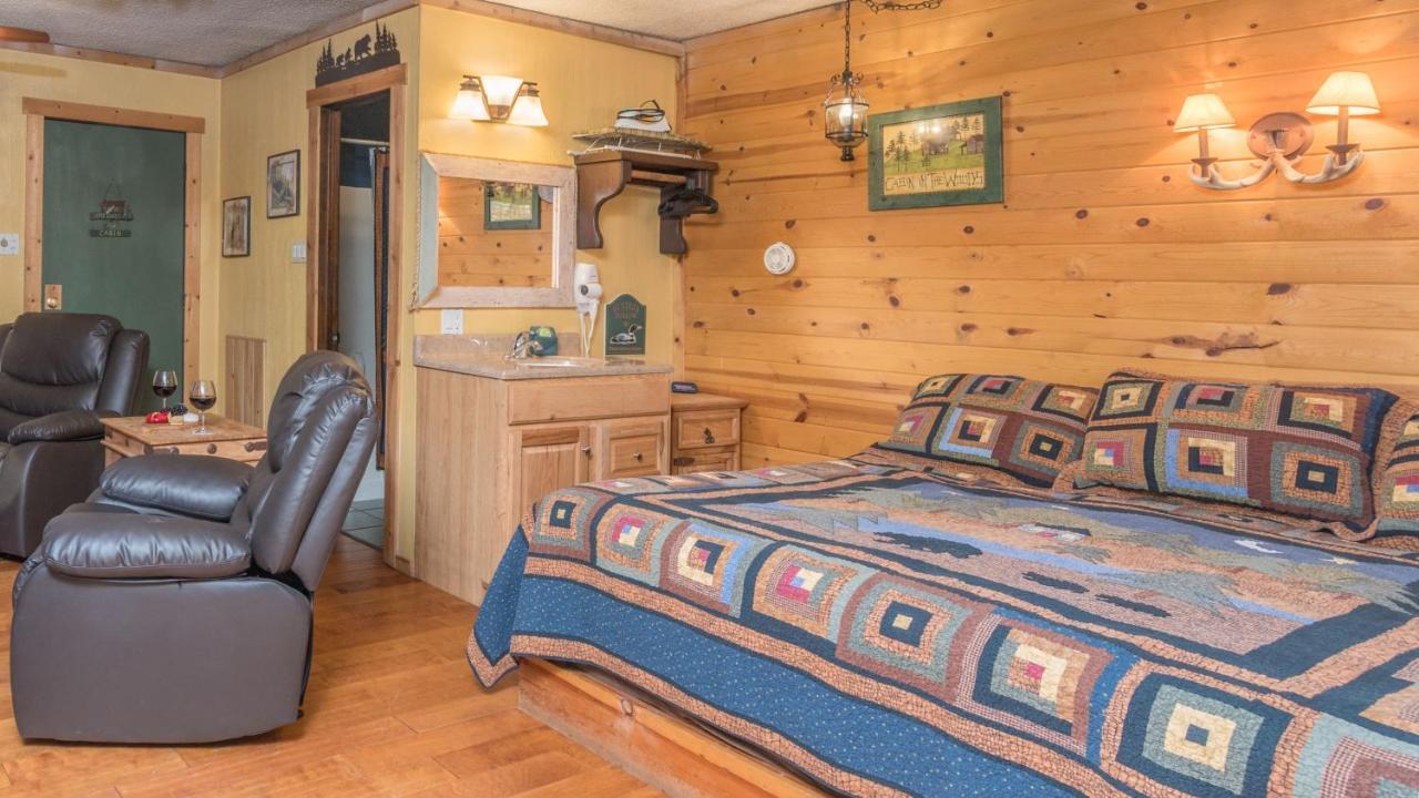Whispering Pine Cabins ルイドソ エクステリア 写真